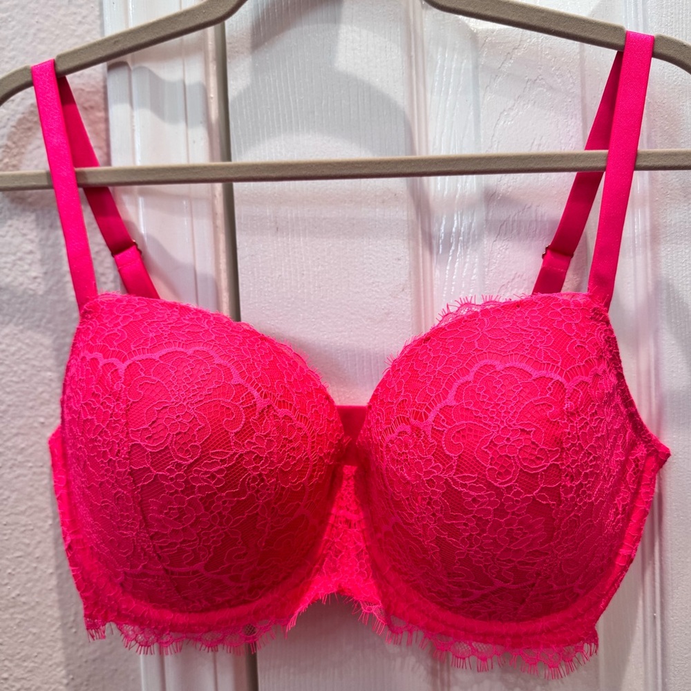 Victoria's Secret Dream Angels Lined Demi Lace Bra Bright Coral - 36 DDD/F